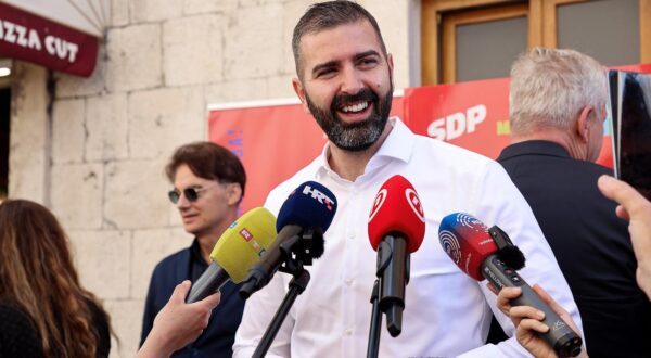 27.04.2025., Split - SDP, Mozemo i Direkt predstavili koaliciju na lokalnoj i zupanijskoj razini. Davor Matijevic Photo: Ivana Ivanovic/PIXSELL