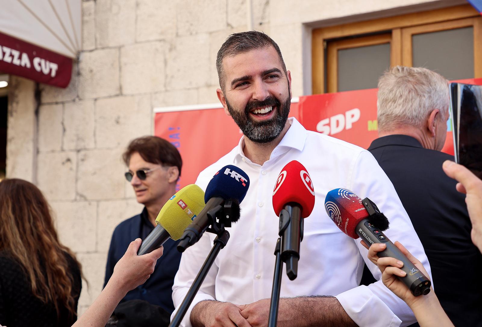 27.04.2025., Split - SDP, Mozemo i Direkt predstavili koaliciju na lokalnoj i zupanijskoj razini. Davor Matijevic Photo: Ivana Ivanovic/PIXSELL