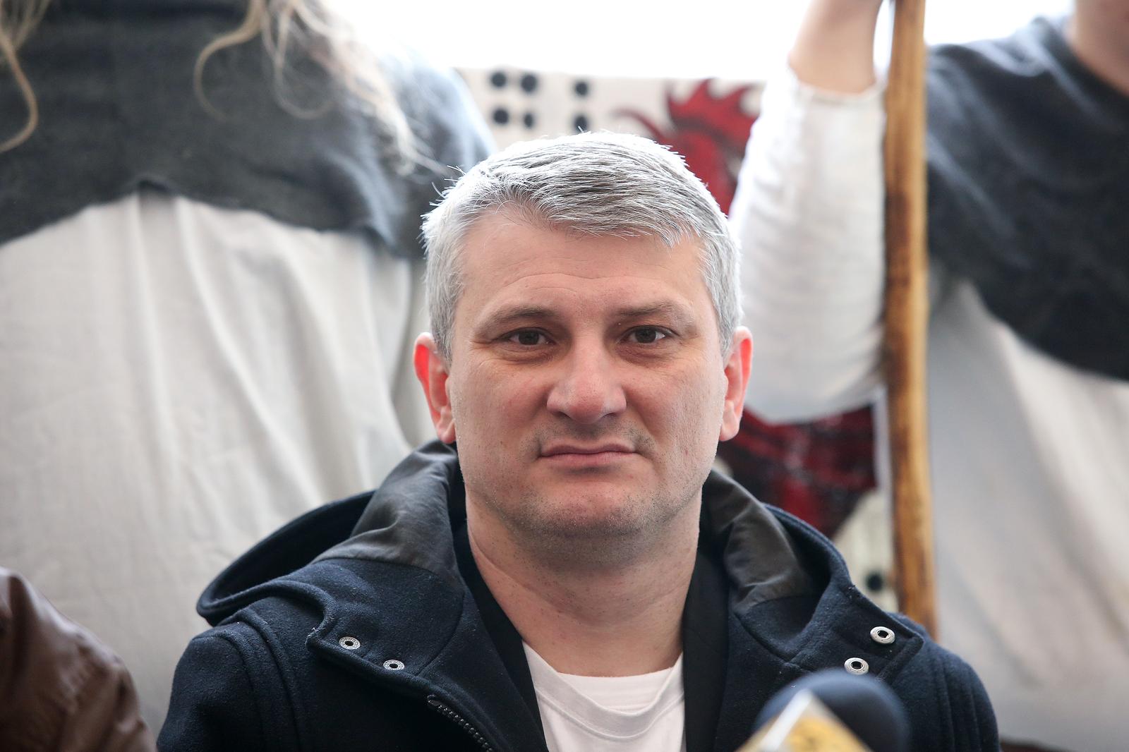 Zagreb: Na konferenciji za medije najavljena Seljačka buna – Bitka kod Stubice 29.01.2019., Zagreb - U maloj kavani predstavljena je tradicionalna manifestacija Seljacka buna na kojoj ce posjetitelji imati priliku vidjeti ozivljenu Bitku kod Stubice odnosno prikaz zavrsne bitke Seljacke bune 1573. godine. Nikola Gospocic. rPhoto: Luka Stanzl/PIXSELL