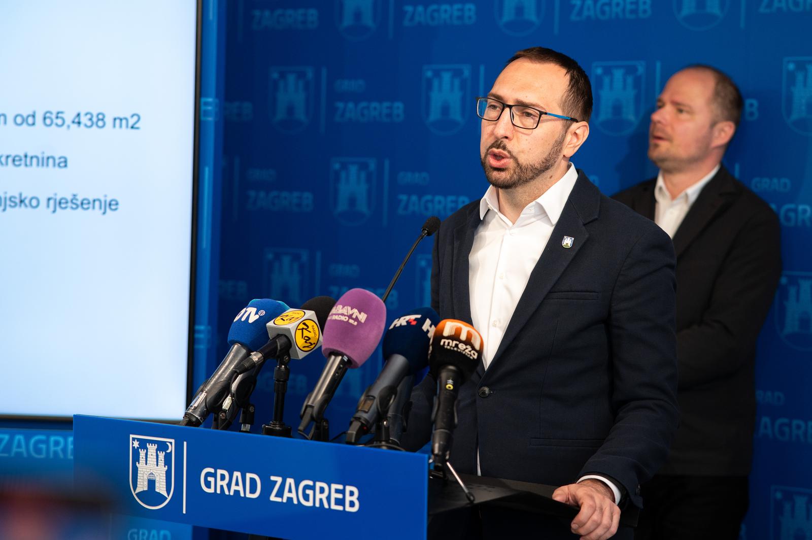 29.04.2025., Zagreb - Na konferenciji za medije u Gradskoj upravi predstavljen je projekt Kongresnog centra. gradonacelnik Zagreba Tomislav Tomasevic Photo: Luka Antunac/PIXSELL
