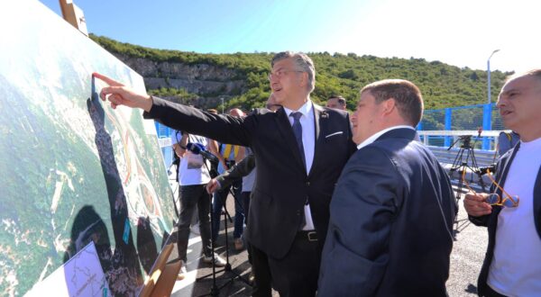 29.05.2025., Rijeka - Predsjednik Vlade RH Andrej Plenkovic i ministar Oleg Butkovic obisli vijadukt na cvoru Orehovica na autocesti A6. Photo: Goran Kovacic/PIXSELL
