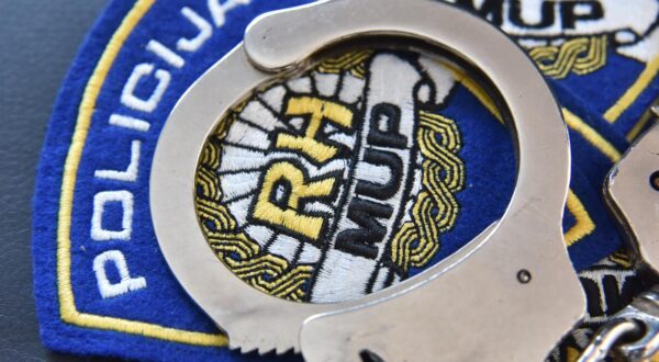 Policijske lisice