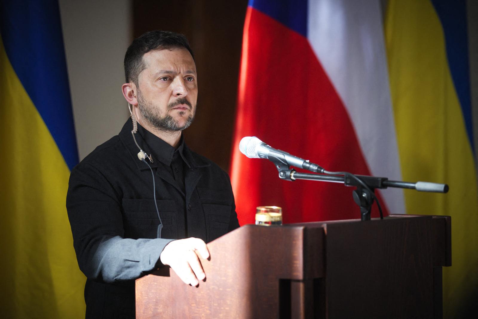 Ukrainian President Volodymyr Zelensky during the official visit of Volodymyr Zelensky and his wife Olena Zelenska to Prague. On May 4, 2025, at the Prague Castle in Prague, Czech Republic. Photo by Présidence of Ukraine via ABACAPRESS.COM Photo: ABACA/ABACA