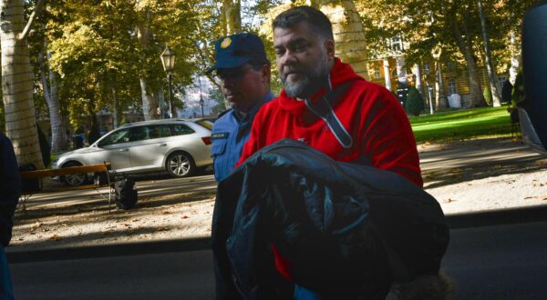 16.11.2024., Zagreb – Vili Beroš i osumnjičenici dovedeni na istražno ročište na Županijskom sudu Photo: Josip Mikacic/PIXSELL