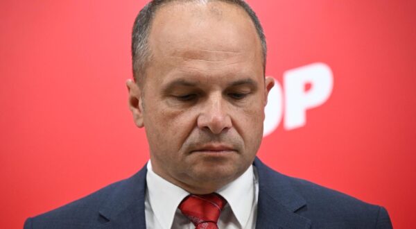 22.05.2025., Zagreb - SDP konferencija za medije, predsjednik SDP-a Sinisa Hajdas Doncic, Biljana Borzan, Misel Jaksic, Ranko Ostojic. Photo: Marko Lukunic/PIXSELL