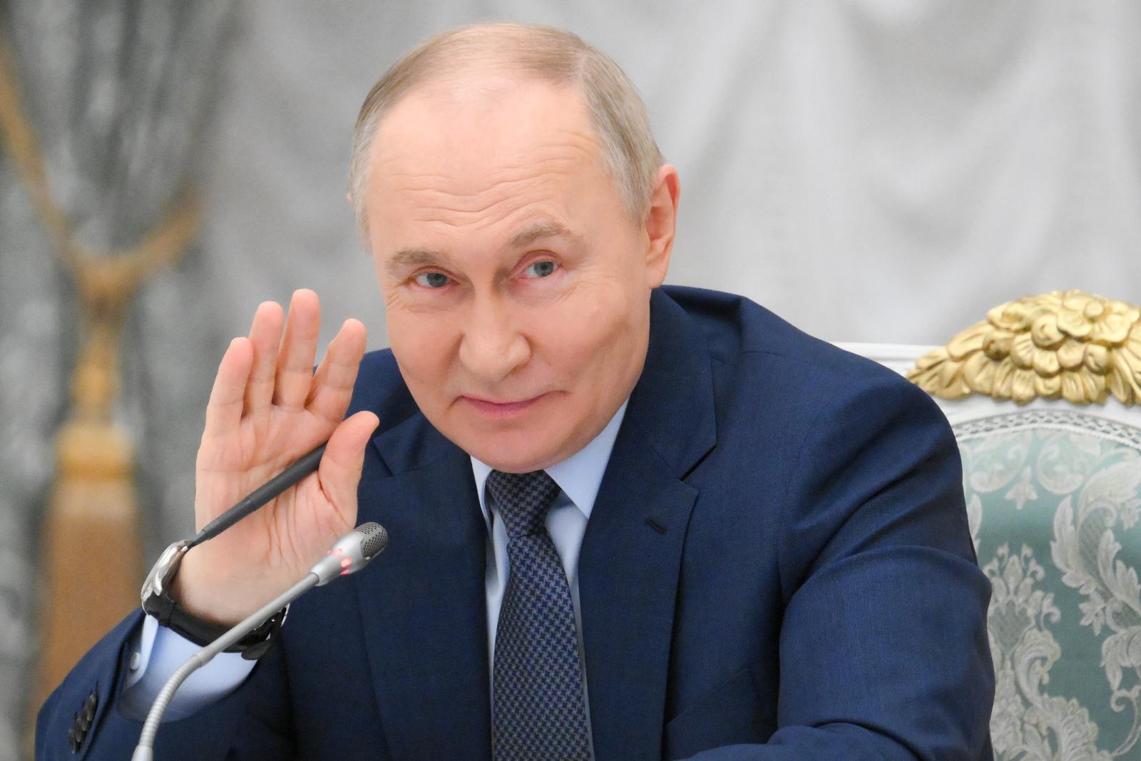 RUSSIA, MOSCOW - MAY 27, 2025: Russia's President Vladimir Putin holds a meeting of the Supervisory Board of the Russia - Land of Opportunity organisation at Moscow's Kremlin. Grigory Sysoyev/POOL/TASS/Sipa USA Photo: Tass/SIPA USA