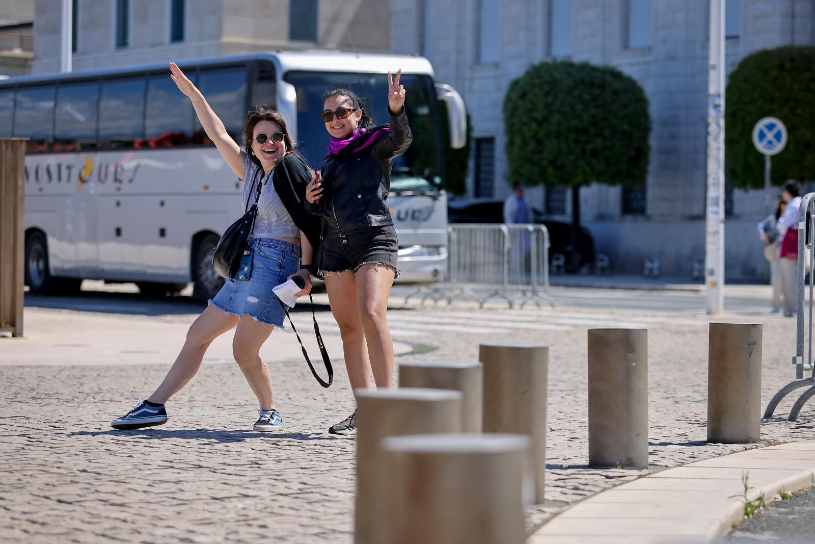 17.05.2025., Zadar - Subotnja spica u centru grada Photo: Sime Zelic/PIXSELL