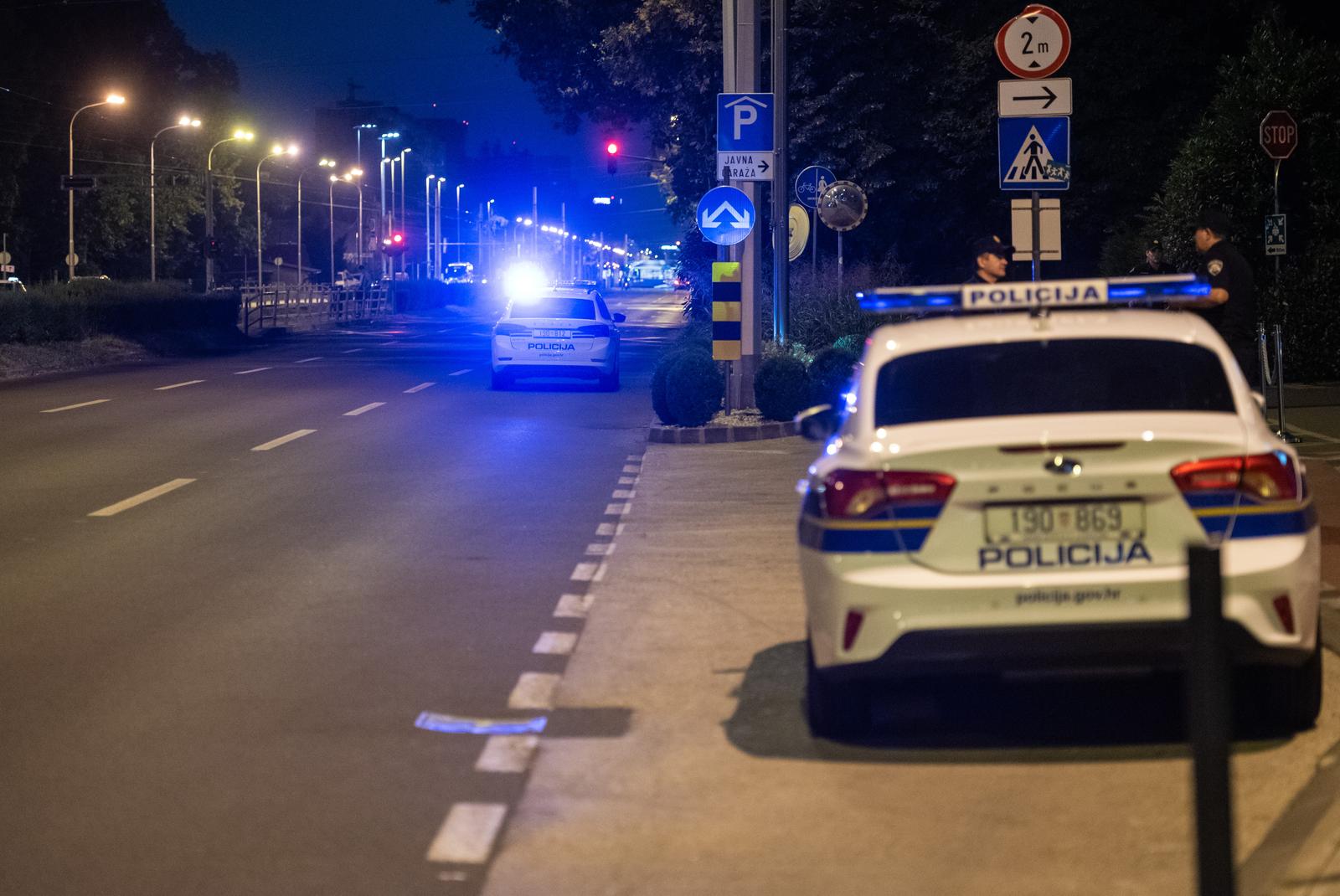 14.08.2023., Zagreb - Igraci AEK-a nakon treninga stigli u hotel uz snaznu sigurnosnu pratnju policije. Photo: Neva Zganec/PIXSELL