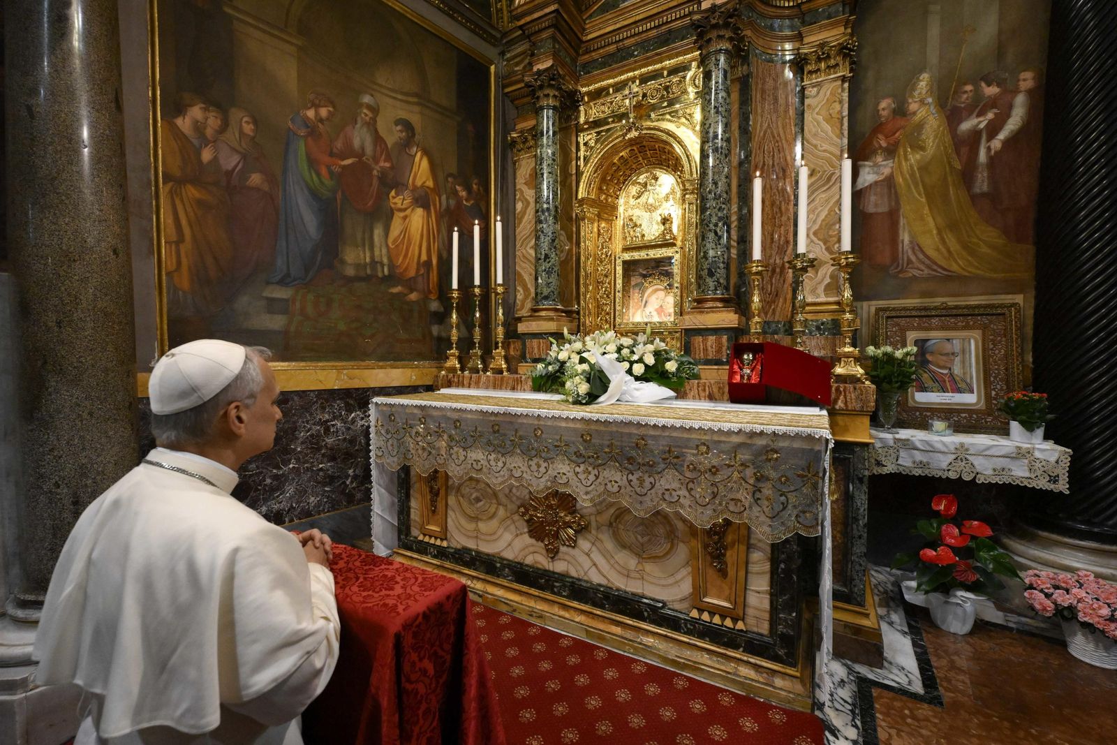 epa12089353 A handout photo made available by the Vatican Media shows Pope Leo XIV during his visit to the Sanctuary of the Mother of Good Counsel in Genazzano, near Rome, Italy, 10 May 2025. Cardinal Robert Francis Prevost was elected to become Pope Leo XIV by the conclave at the Vatican on 08 May 2025.  EPA/VATICAN MEDIA HANDOUT HANDOUT EDITORIAL USE ONLY/NO SALES
