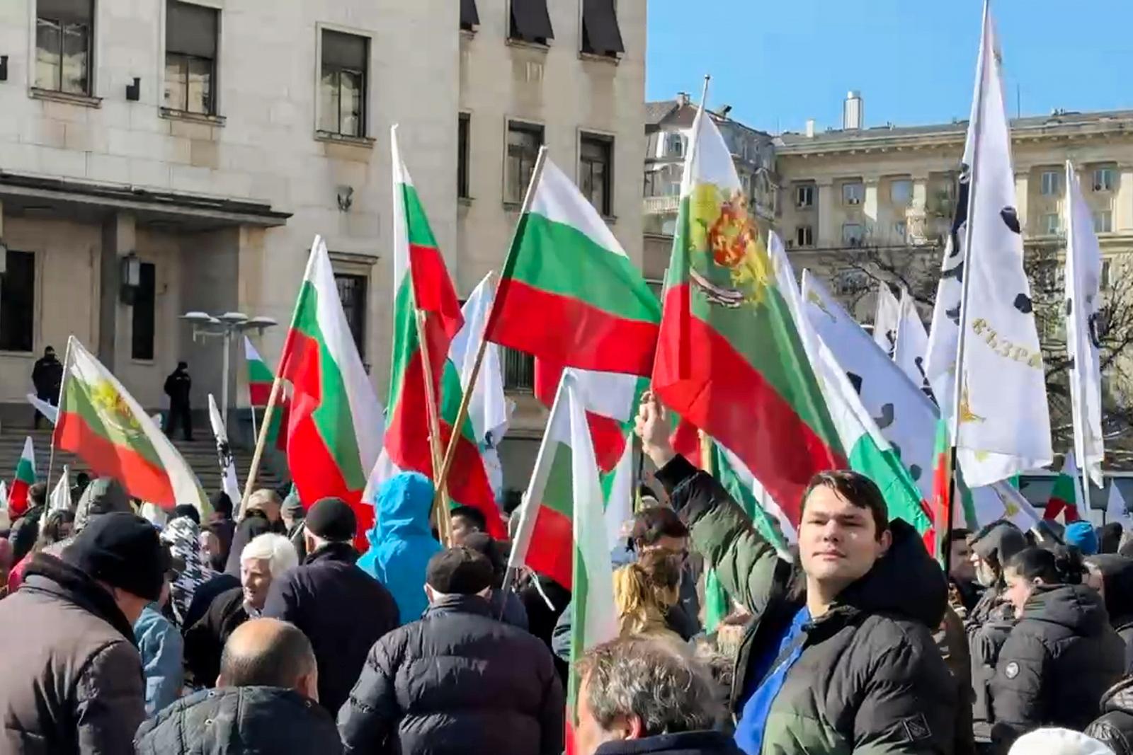 BULGARIA, SOFIA - FEBRUARY 22, 2025: Activists rally against Bulgaria joining the eurozone and for retaining the Bulgarian lev. Video screen grab. Best quality available. Igor Lenkin/TASS/Sipa USA Photo: Tass/SIPA USA