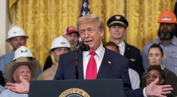 epa12199994 US President Donald Trump speaks during the 'one, big, beautiful event' in the East Room of the White House in Washington, DC, USA, 26 June 2025.  EPA/KEN CEDENO / POOL