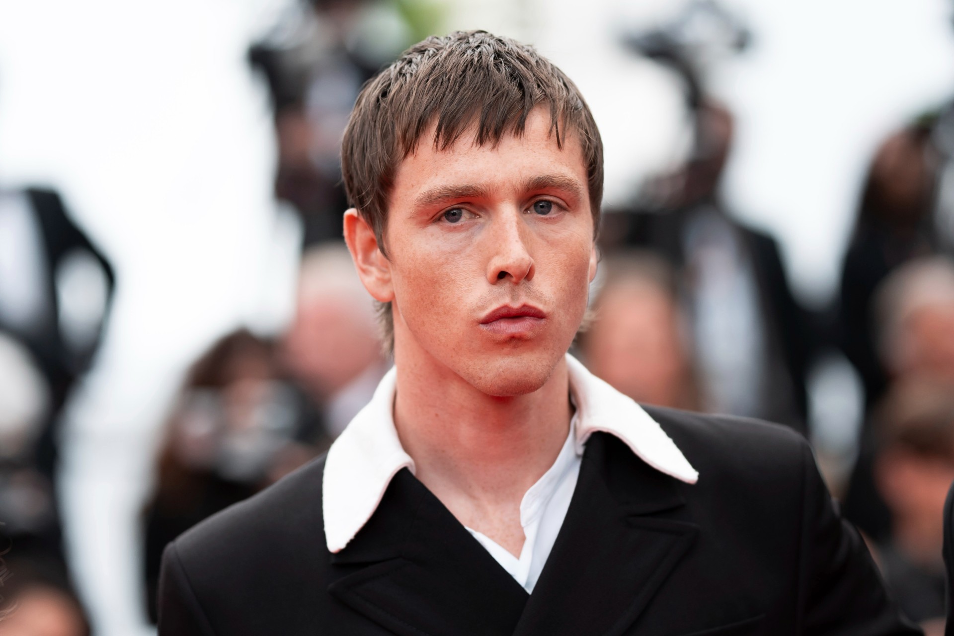 Harris Dickinson poses for photographers upon arrival at the premiere of the film 'Eddington' at the 78th international film festival, Cannes, southern France, Friday, May 16, 2025. (Photo by Scott A Garfitt/Invision/AP) France Cannes 2025 Eddington Red Carpet