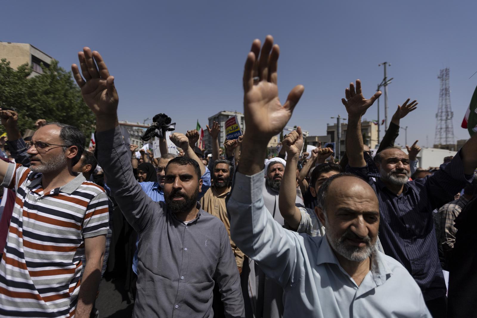 6/20/2025 Iranian protesters chant anti-Israel and anti-U.S. slogans during the "Rage and Victory" rally held after Friday prayers in Tehran, on the eighth day of Israel's attacks on Iran, on Friday, June 20, 2025. (Photo by Sobhan Farajvan/Pacific Press/Sipa USA) Photo: Pacific Press/SIPA USA
