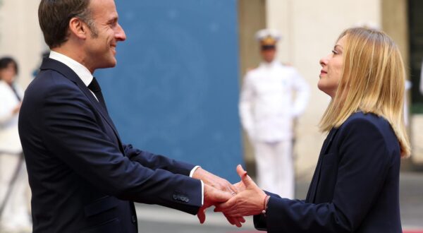 The Prime Minister of Italy, Giorgia Meloni welcomes the President of the French Republic, Emmanuel Macron, at Palazzo Chigi. (Photo by Marco Iacobucci / SOPA Images/Sipa USA) Photo: SOPA Images/SIPA USA