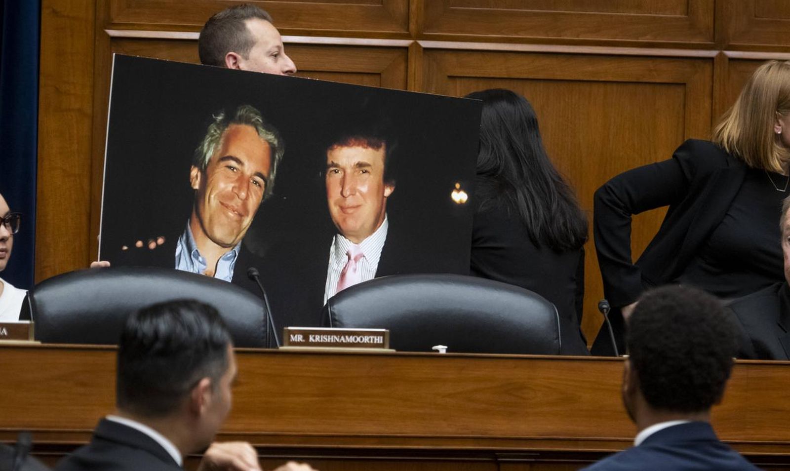 United States Representative Jared Moskowitz Democrat of Florida holds a photo board featuring a photo of Jeffrey Epstein and Donald Trump, during a House Committee on Oversight and Accountability markup 1 H.Res. Recommending that the House of Representatives find Robert Hunter Biden in contempt of Congress for refusal to comply with a subpoena duly issued by the Committee on Oversight and Accountability in the Rayburn House Office Building in Washington, DC, Wednesday, January 10, 2024. Copyright: xRodxLamkeyx/xCNPx/MediaPunchx Photo: IMAGO/Rod Lamkey / CNP /MediaPunch/IMAGOSTOCK&PEOPLE