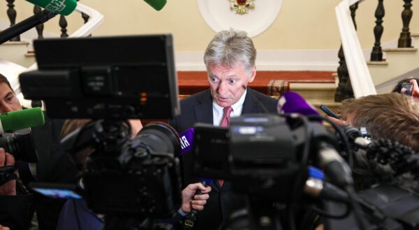 RUSSIA, MOSCOW - MAY 27, 2025: Russian Presidential Spokesman Dmitry Peskov talks to journalists after a meeting of the Supervisory Board of the Russia - Land of Opportunity organisation at Moscow's Kremlin. Sergei Bulkin/TASS/Sipa USA Photo: Tass/SIPA USA