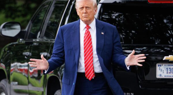 President Donald Trump gestures to the press as he departs the White House in Washington DC on Friday, May 30, 2025. President Trump is heading to visit a US steel mill in Pittsburgh, PA. (Photo by Aaron Schwartz/Sipa USA) Photo: Sipa USA/SIPA USA