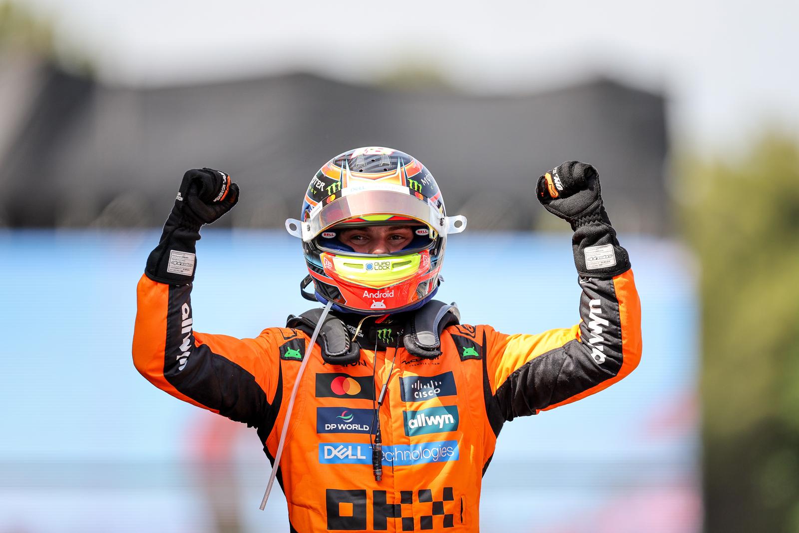Oscar Piastri of Australia and McLaren , Race, F1 Grand Prix of Spain,  am 01. June 2025 in Barcelona, Spain. (Foto von Diogo Cardoso/DeFodi Images)  Oscar Piastri of Australia and McLaren , Race, F1 Grand Prix of Spain, Circuit de Barcelona-Catalunya on June 1, 2025 in Barcelona, Spain. (Photo by Diogo Cardoso/DeFodi Images)  Photo: Diogo Cardoso/DeFodi Images/DEFODI