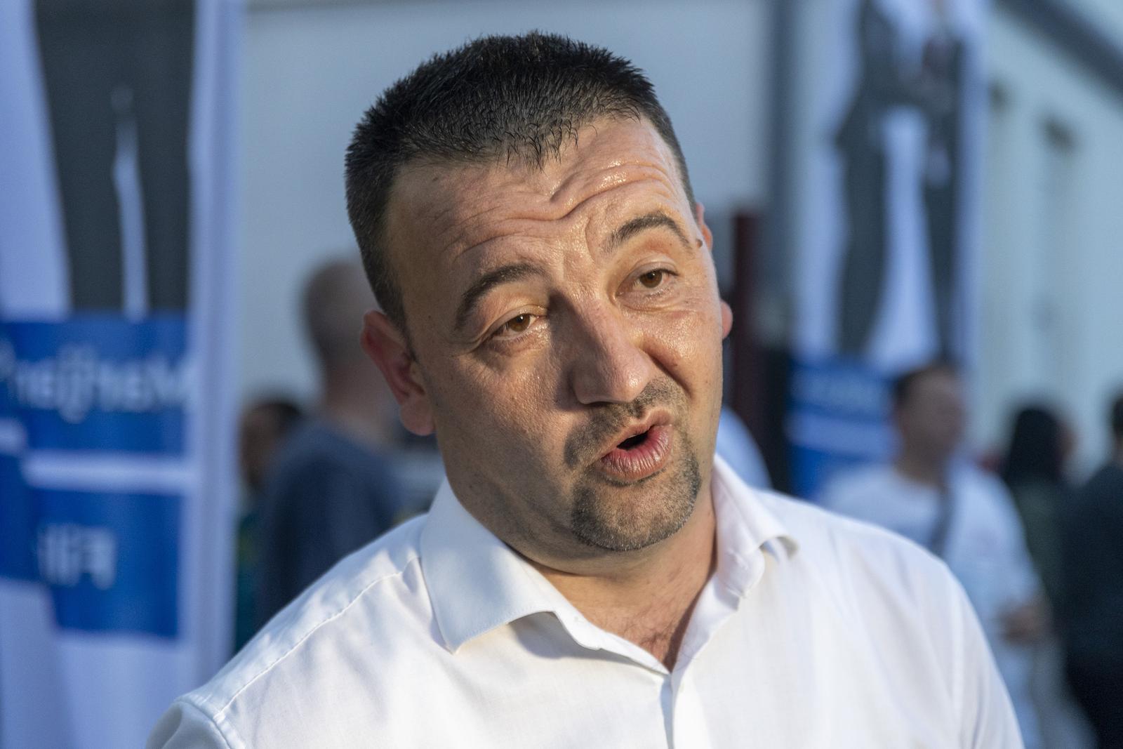 01.06.2025., Vukovar - Proslava rezultata drugog kruga lokalnih izbora u stozeru Hrvatskih suverenista. Marijan Pavlicek Photo: Borna Jaksic/PIXSELL