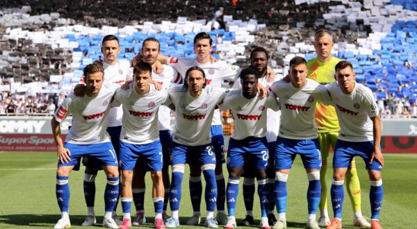 03.05.2025., Split, stadion Poljud - SuperSport Prva HNL, 33. kolo, HNK Hajduk - GNK Dinamo. Ivan Rakitic, Filip Uremovic, Nazarii Rusyn, Marko Livaja, Filip Krovinovic, Dominik Prpic, Abdoulie Sanyang, Ismael Diallo, Michele Sego, Ivan Lucic, Niko Kristian Sigur Photo: Sime Zelic/PIXSELL