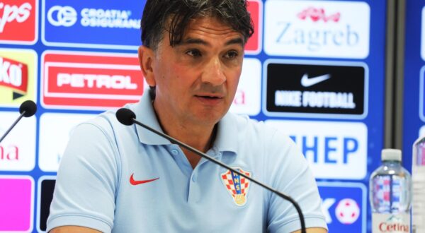 05.056.2025., Rijeka - Konferencija za novinare izbornika Hrvatske nogometne reprezentacije Zlatka Dalica i igraca Duje caleta Cara u press centru stadiona na Rujevici. Photo: Goran Kovacic/PIXSELL