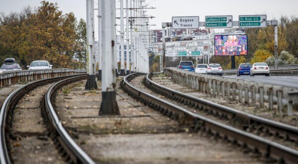 06.11.2021., Zagreb - Zbog radova, ovaj vikend, obustavljen tramvajski promet na mostu Mladosti.
  Photo: Slavko Midzor/PIXSELL