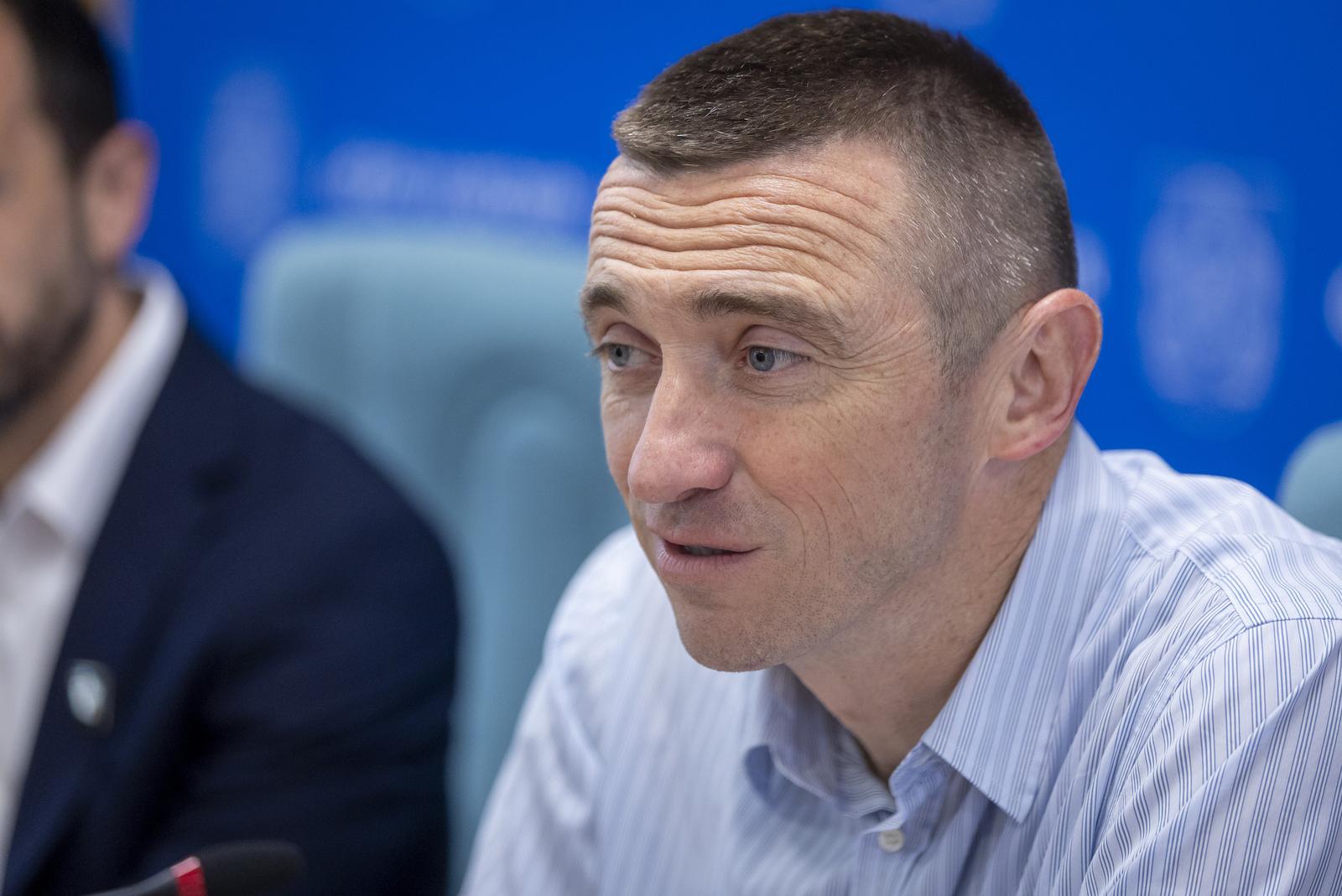07.05.2025., Vukovar - Gradonacelnik Vukovara Ivan Penava s drzavnim tajnikom u Ministarstvu prostornog uredjenja, graditeljstva i drzavne imovine Dariom Tisovom dodijelit je 16 stanova strucnim kadrovima s podrucja grada Vukovara za cijim radom postoji posebno iskazana potreba. Photo: Davor Javorovic/PIXSELL