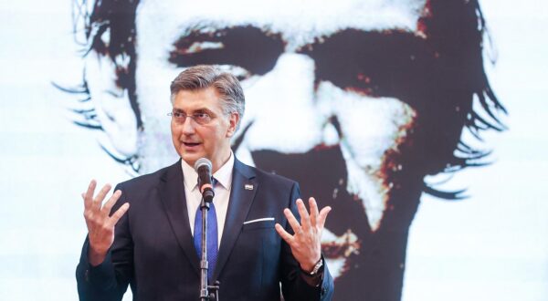 07.06.2025., Zagreb - U Laubi odrzana predstavljena monografija Ratka Rudica "Dogodio se". Photo: Slavko Midzor/PIXSELL
