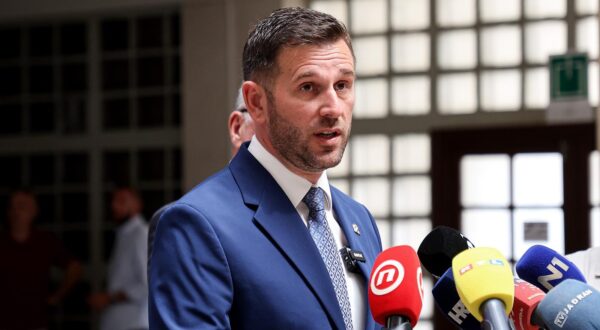 09.06.2025., Split - Sluzbena primopredaja vlasti izmedju dosadasnjeg gradonacelnika Splita Ivice Puljka i novoizabranog gradonacelnika Splita Tomislav Sute. Tomislav Suta Photo: Ivana Ivanovic/PIXSELL