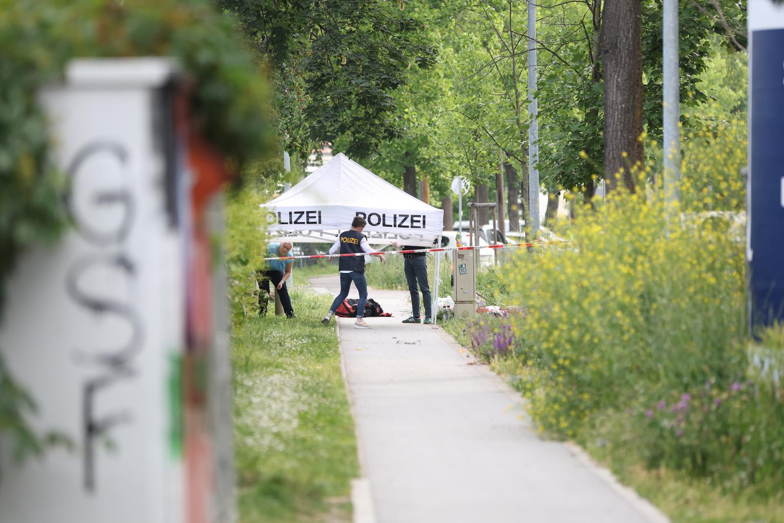 10.06.2025., Graz, Austrija - Najmanje deset osoba je mrtvo nakon napada kojise dogodio u skoli u koju je usla naoruzana osoba.  Photo: Matija Habljak/PIXSELL