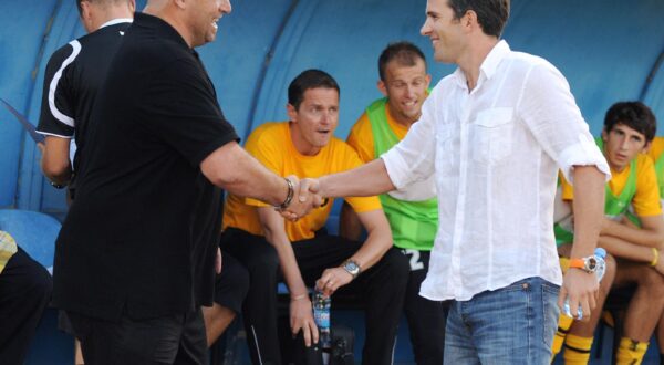10.09.2011., Sibenik - Nogometna utakmica 7. kola 1. HNL, NK Sibenik - NK Istra. Treneri Igor Pamic i Goran Tomic Photo: Hrvoje Jelavic/PIXSELL