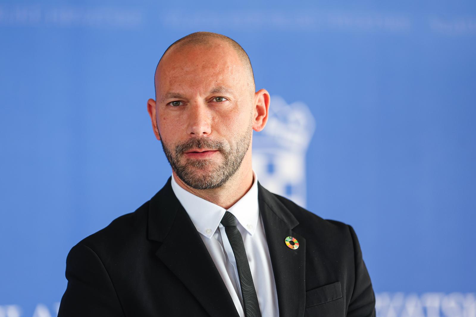 12.06.2025., Zagreb - 97. sjednica Vlade u Nacionalnoj i sveucilisnoj knjiznici. Izjava Damira Habijana nakon sjednice vlade. Photo: Luka Stanzl/PIXSELL