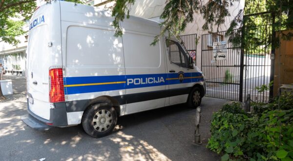 Policija