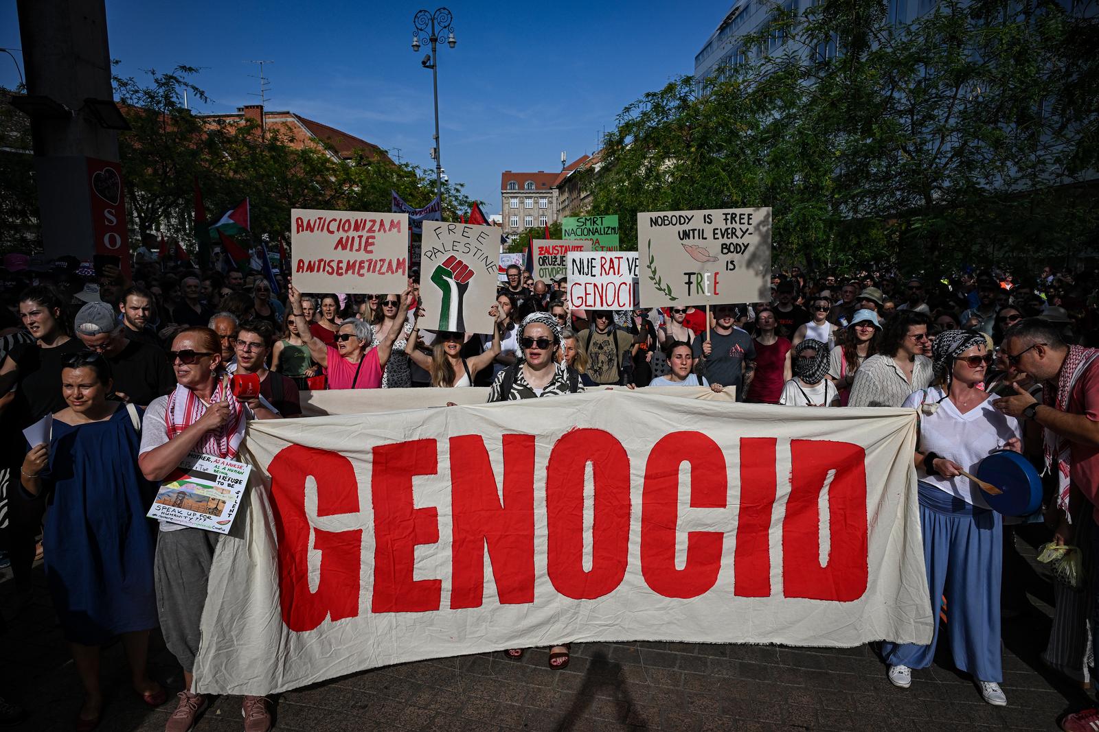 15.06.2025., Zagreb - Na Europskom trgu te na Zrinjevcu odrzana je povorka Mars za Palestinu.  Photo: Josip Regovic/PIXSELL