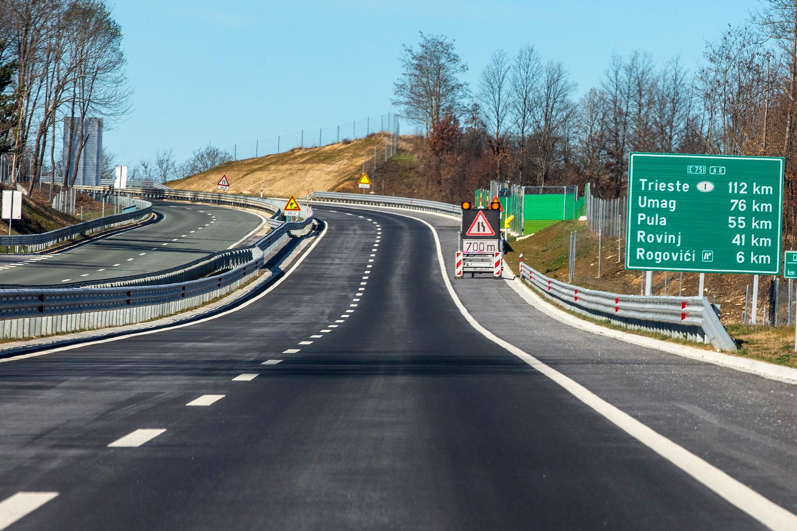 16.03.2021., Pazin - U prometnoj nesreci na Ipsilonu kod cvora Ivoli smrtno su stradale dvije osobe.rPhoto: Srecko Niketic/PIXSELL