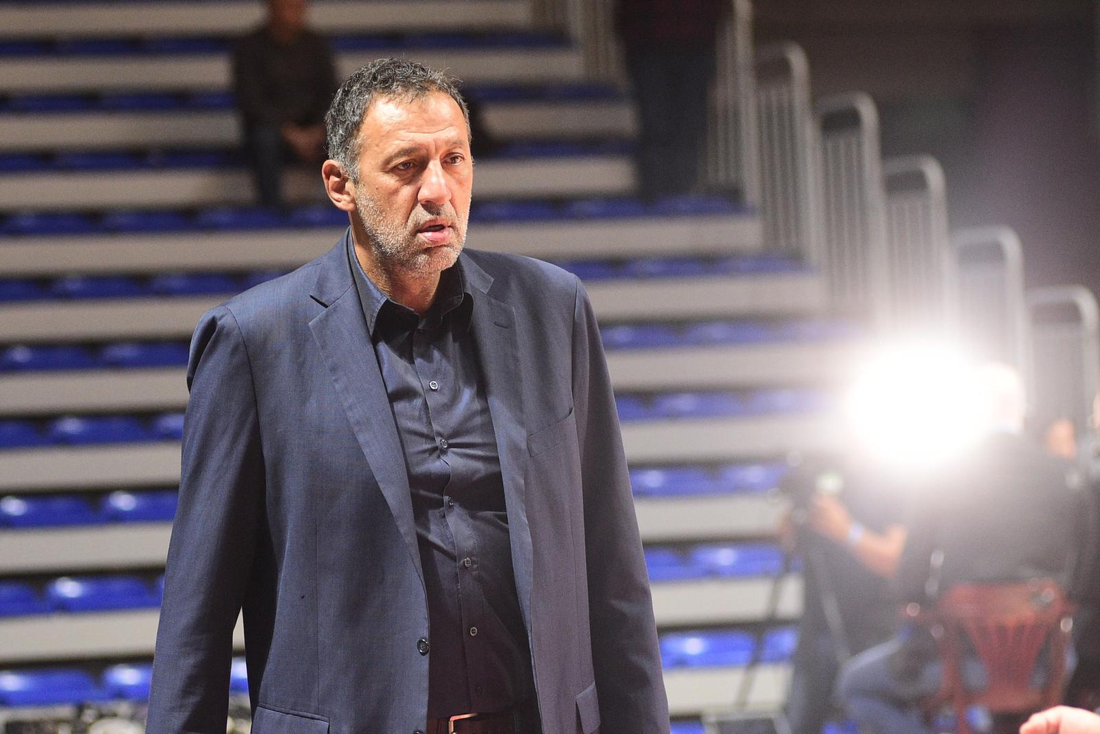 17, October, 2024, Belgrade - The match of the fourth round of the Turkish Airlines Euroleague between KK Maccabi Playtik and KK Partizan Mozzart Bet was played in the Aleksandar Nikolic hall. Vlade Divac. Photo: Dusan Milenkovic/ATAImages

17, oktobar, 2024, Beograd - Utakmica cetvrtog kola Turkish Airlines Evrolige izmedju KK Maccabi Playtika i KK Partizan Mozzart Bet odigrana je u hali Aleksandar Nikolic. Photo: Dusan Milenkovic/ATAImages Photo: Dusan Milenkovic/ATAImages/PIXSELL