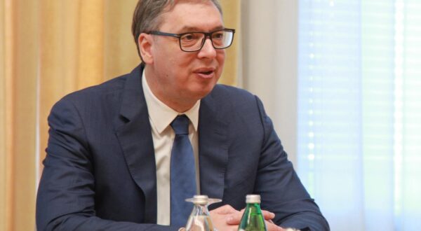 17, Jun, 2025, Belgrade - President of the Republic of Serbia Aleksandar Vucic met with the Ambassador of the United Kingdom of Great Britain and Northern Ireland Edward Ferguson at the Presidency. Aleksandar Vucic. Photo: Milos Tesic/ATAImages

17, jun, 2025, Beograd - Predsednik Republike Srbije Aleksandar Vucic sastao se sa ambasadorom Ujedinjenog Kraljevstva Velike Britanije i Severne Irske Edvardom Fergusonom u Predsednistvu.  Photo: Milos Tesic/ATAImages Photo: Milos Tesic/ATAImages/PIXSELL