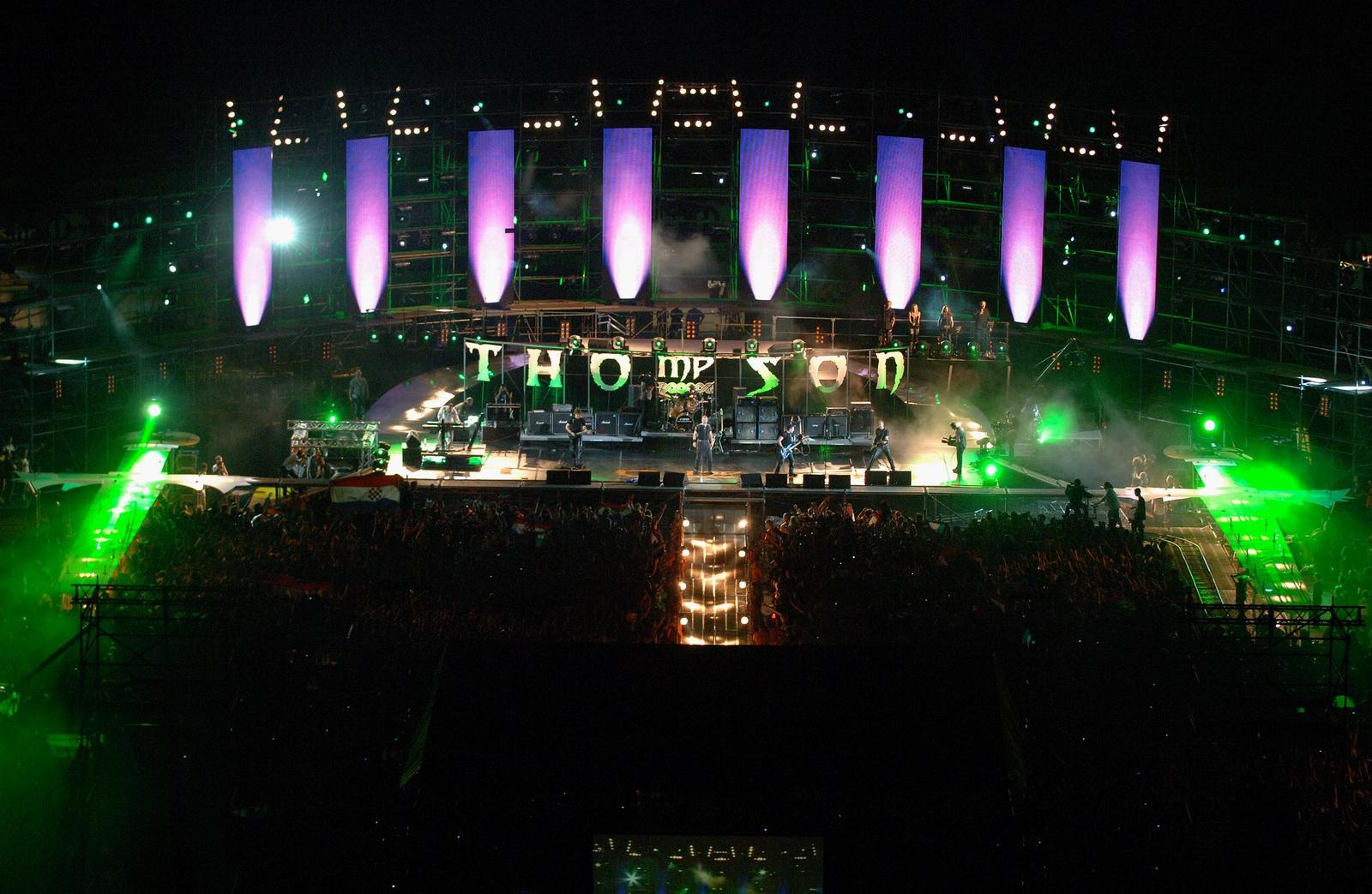 zivot.....zagreb.....17.06.2007.
stadion maksimir - koncert thompson
  Photo: Marko Lukunic/PIXSELL