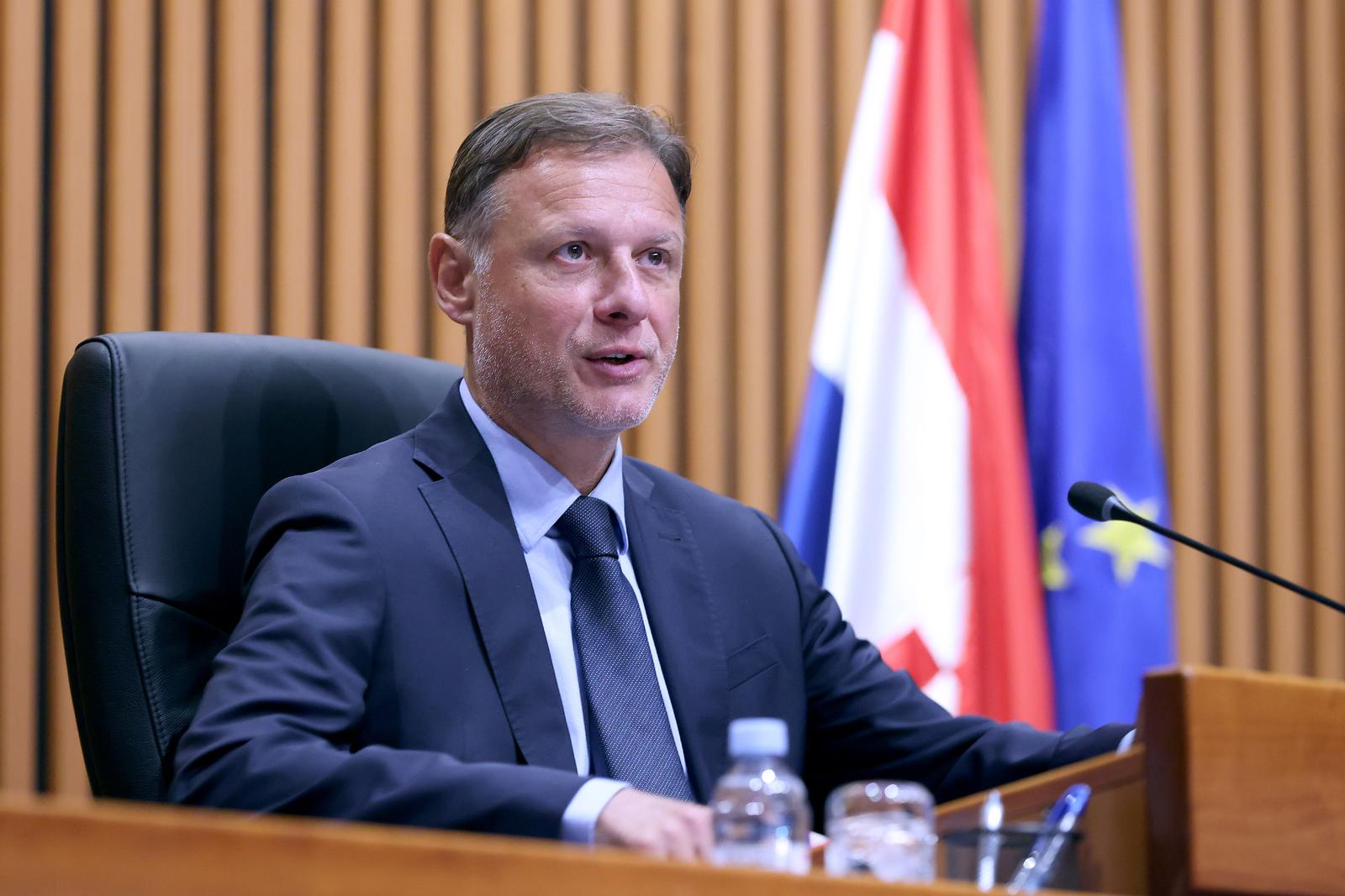 10.06.2025., Zagreb - Sjednica Sabora nastavljena je izlaganjem zastupnickih stajalista nakon kojih slijedi rasprava o Godisnjem izvjescu o napretku u provedbi Nacionalne razvojne strategije Republike Hrvatske do 2030. godine. Photo: Patrik Macek/PIXSELL