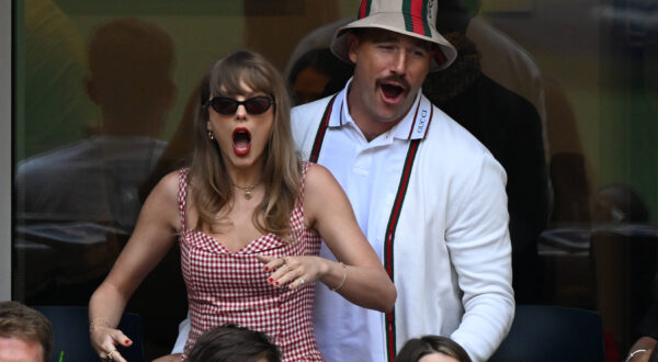 FLUSHING NY- SEPTEMBER 08: Taylor Swift and Travis Kelce are seen watching Jannik Sinner Vs Taylor Fritz during the mens singles finals on Arthur Ashe Stadium at the USTA Billie Jean King National Tennis Center on September 8, 2024 in Flushing Queens. Copyright: xmpi04x/xMediaPunchx
