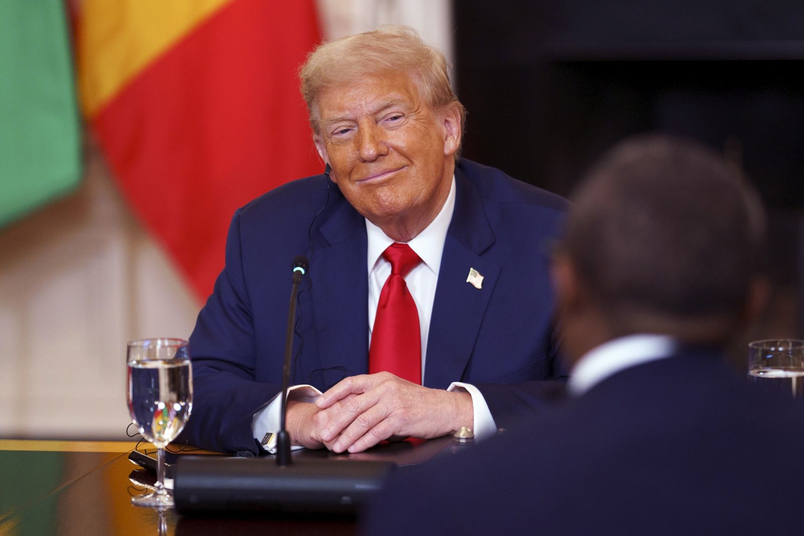 epa12227696 US President Donald Trump during a meeting with African leaders at the White House, Washington, DC, USA, 09 July 2025. President Trump is meeting with the leaders of Gabon, Guinea-Bissau, Liberia, Mauritania and Senegal at the White House to discuss trade.  EPA/WILL OLIVER / POOL POOL