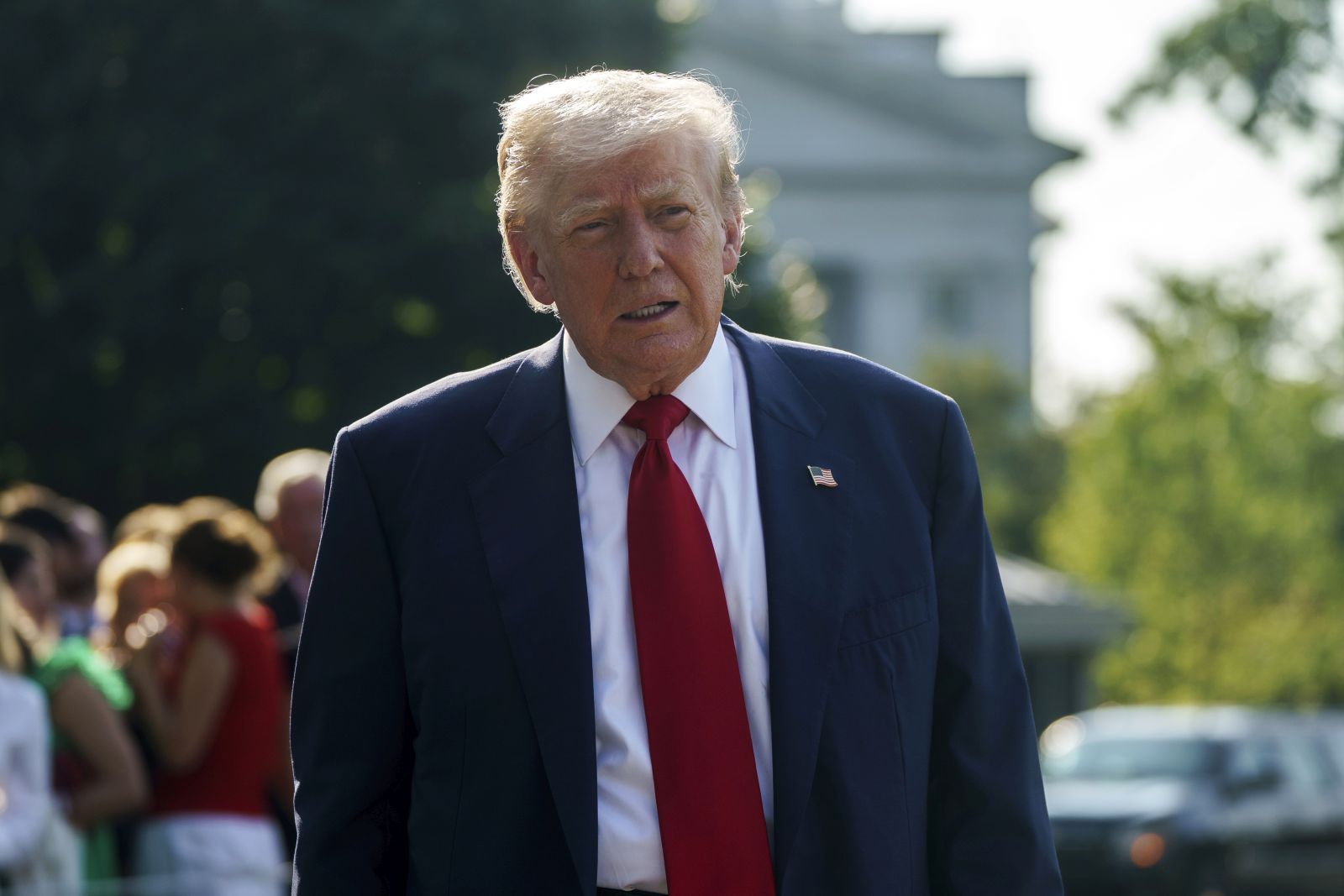 epa12261473 US President Donald Trump talks to the media as he departs from the White House in Washington, DC, USA, 25 July 2025. President Trump is due to visit Scotland for a 4-day visit where he is due to visit his golf courses and met with UK Prime Minister Keir Starmer.  EPA/WILL OLIVER / POOL