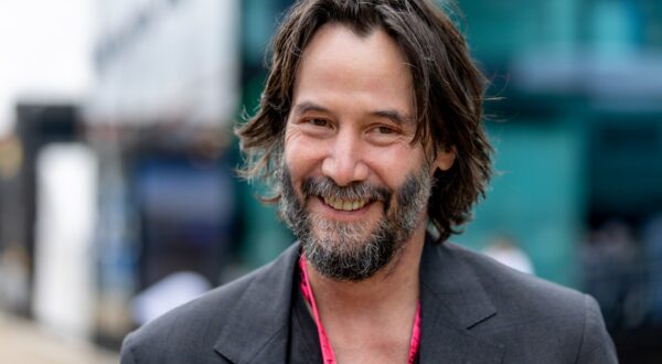 NORTHAMPTONSHIRE, ENG - JULY 05: Keanu Reeves enters the paddock before the FP3 session at the F1 Grand Prix of Great Britain on July 05, 2025 at Silverstone Circuit in Northampton, England. (Photo by Bob Kupbens/Icon Sportswire) (Icon Sportswire via AP Images) AUTO: JUL 05 F1 British Grand Prix