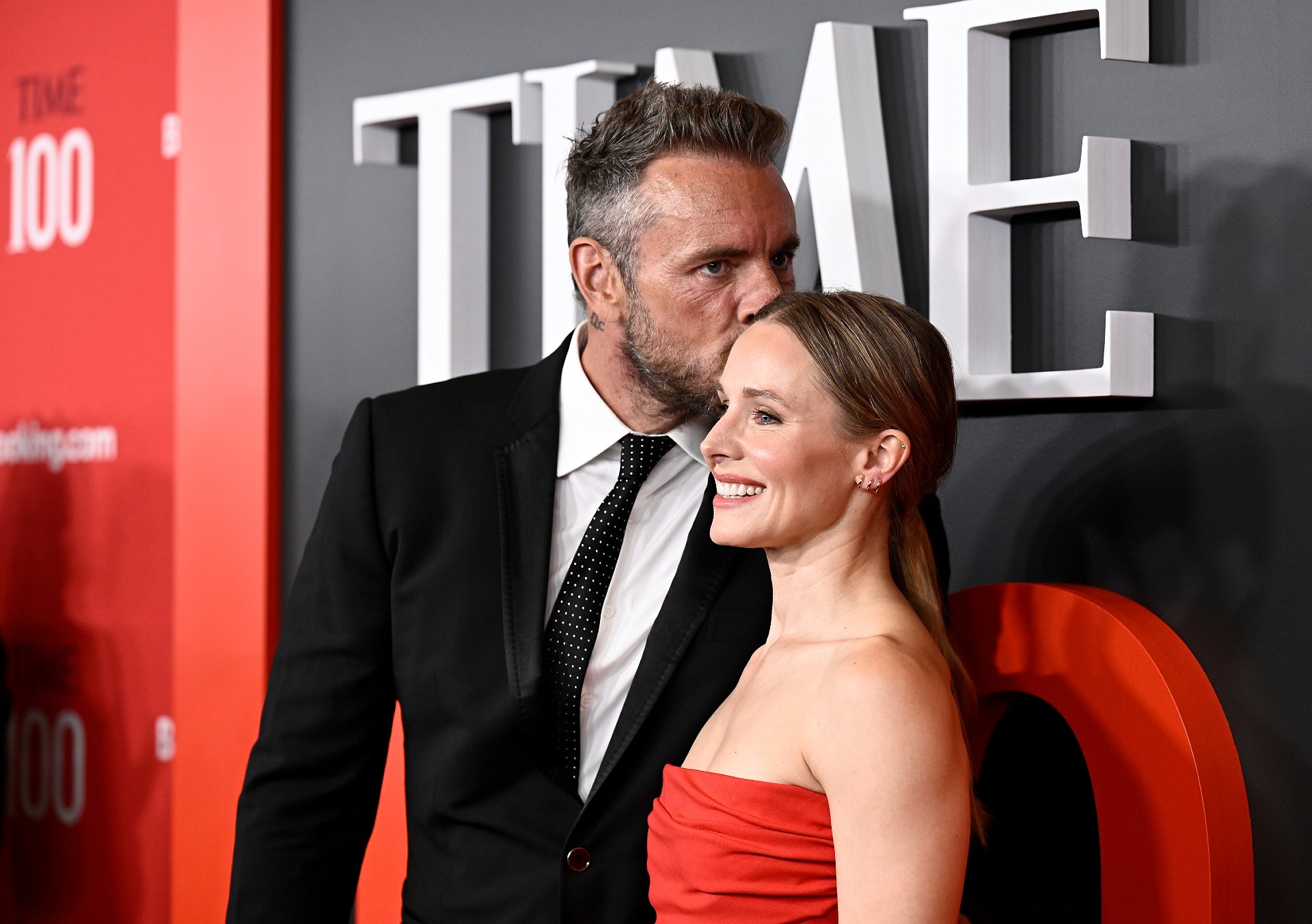 Dax Shepard, left, and Kristen Bell attend the Time100 Gala, celebrating the 100 most influential people in the world, at Frederick P. Rose Hall, Jazz at Lincoln Center on Thursday, April 24, 2025, in New York. (Photo by Evan Agostini/Invision/AP) 2025 Time100 Gala