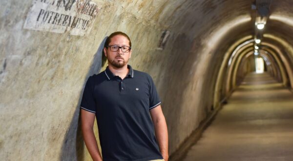 15.07.2025., Zagreb - Luka Pelicaric, turisticki vodic.

Photo Sasa ZinajaNFoto