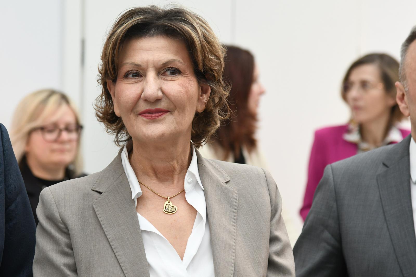 25.03.2025.,  Koprivnica -  Kompanija Podravka je predstavila program Zaklade 'Zlata Bartl'. Kao drustveno odgovorna kompanija, Podravka ce i kroz rad Zaklade promicati vaznost ulaganja u znanost i obrazovanje te pruziti podrsku izvrsnim studentima i ucenicima. Zakladu je predstavila predsjednica Uprave Martina Dalic.  Photo: Damir Spehar/PIXSELL/PIXSELL