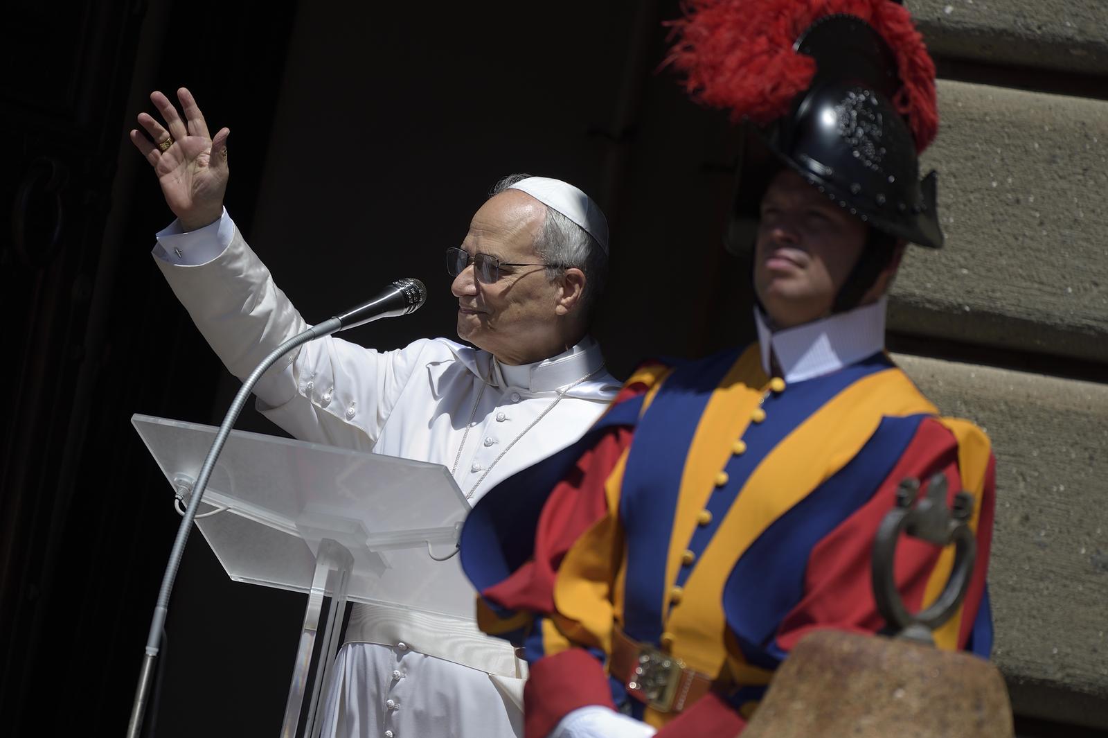 Papa Lav XIV.