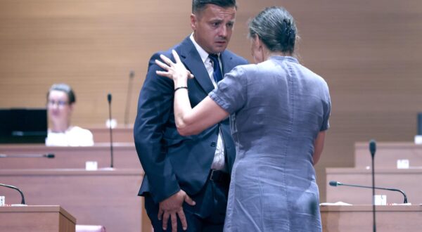 03.07.2025., Zagreb - Sjednica Sabora nastavljena je raspravom o izmjenama i dopunama Zakona o drzavnom odvjetnistvu. Photo: Patrik Macek/PIXSELL