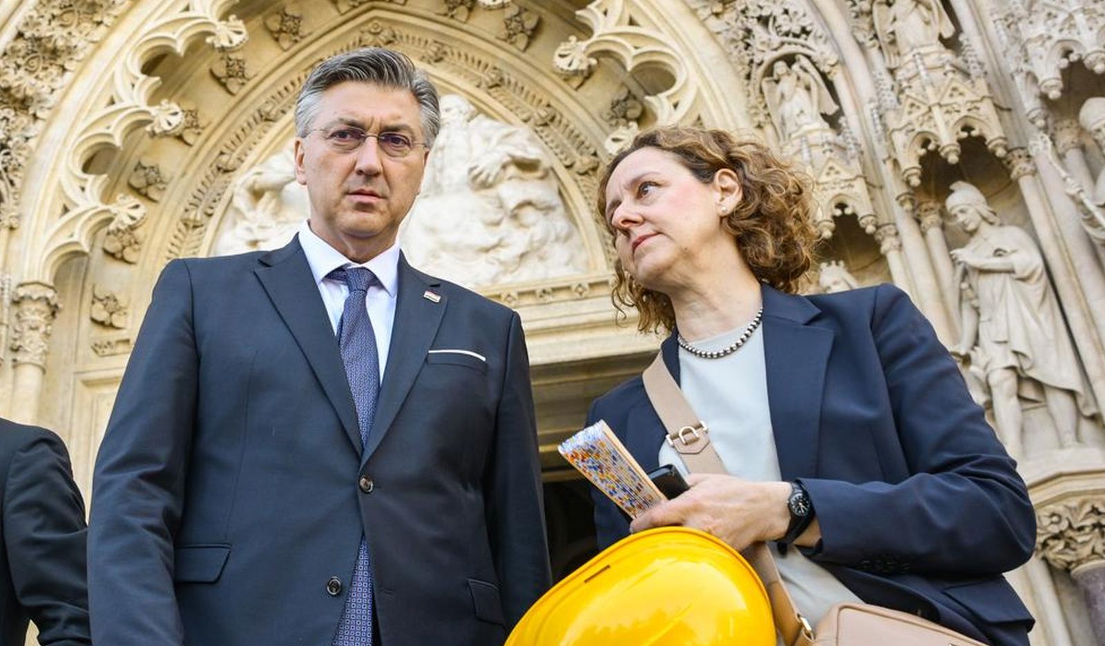 04.06.2025., Zagreb - Predsjednik Vlade Andrej Plenkovic sastao se sa zagrebackim nadbiskupom Drazenom Kutlesom, s kojim je razgovarao o daljnjem tijeku radova na obnovi Zagrebacke katedrale. Uz predsjednika Vlade bili su potpredsjednik Vlade i ministar prostornoga uredenja, graditeljstva i drzavne imovine Branko Bacic i ministrica kulture i medija Nina Obuljen Korzinek. Photo: Neva Zganec/PIXSELL