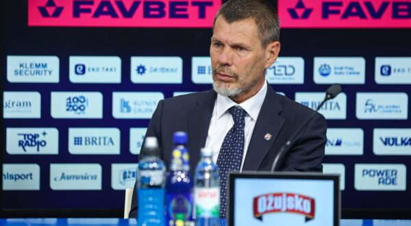 05.06.2025., stadion Maksimir, Zagreb - Konferencija za medije GNK Dinamo na kojoj je predstavljen novi trener GNK Dinamo Mario Kovacevic. Marko Bosnir, Mario Kovacevic i Zvonimir Boban. Photo: Goran Stanzl/PIXSELL